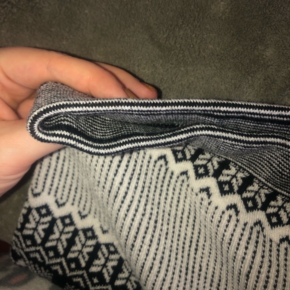 THICK leggings, size small - Picture 3 of 3